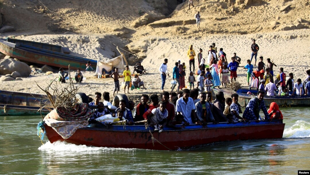 خەڵک لە هەرێمی تیگرای زێدی خۆیان بەهۆی کردە لەشکرییەکانەوە جێدەهێڵن