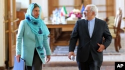 Federica Mogherini et Mohammad Javad Zarif, Téhéran, Iran, le 16 avril 2016. 