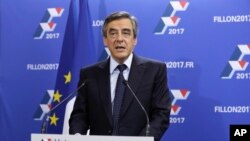 Le candidat François Fillon donne un discours à son siège, Paris, le 20 novembre 2016.