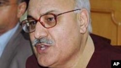 ” دموجوده حکومت په رويه افسوس دى، داسې رويه نۀ ده پکار چې مخالفت دذاتياتو اؤ دښمنۍ ته بوتلل شي“ 