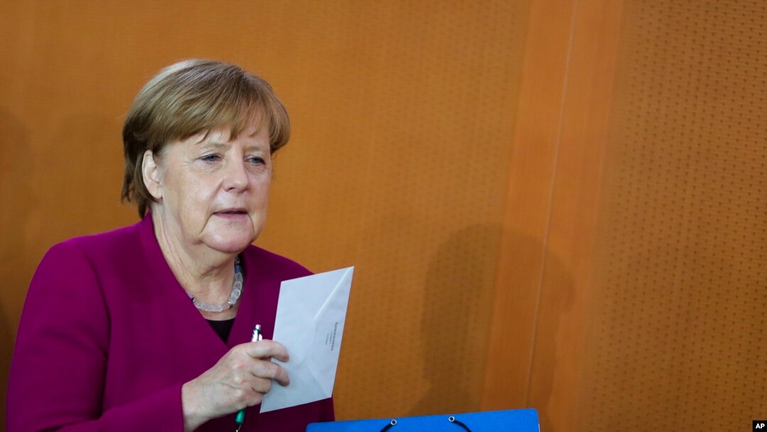 Kanselir Jerman Angela Merkel di pertemuan kabinet mingguan pemerintah Jerman di Berlin, Rabu, 18 April 2018.