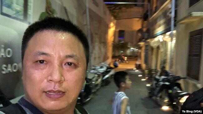 中国维权律师陈建刚在逃亡途中。（陈建刚提供图片）