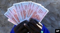 FILE: Kukhanya selibuyelakusigaba lesi idollar leZimbabwe