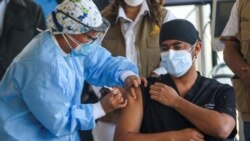 Estudio: Refuerzo COVID brinda protección a los mayores de 65 años