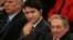 Canada's Prime Minister Justin Trudeau, center, sits with Cuba's President Raul Castro and First Vice President Miguel Diaz-Canel Bermudez, left, at Havana University in Havana, Cuba, Nov. 16, 2016. 