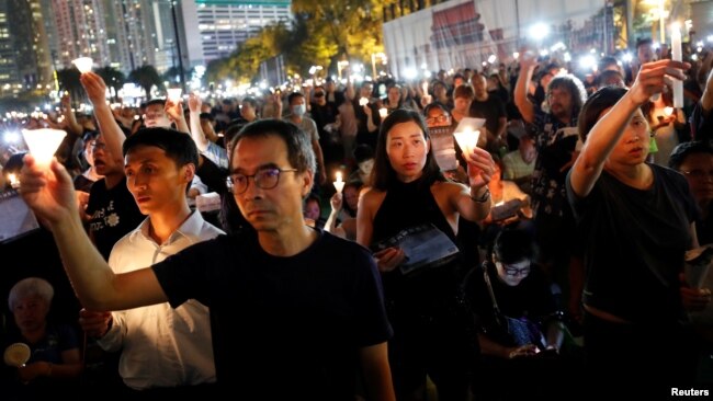 2019年6月4日香港维多利亚公园烛光守夜纪念1989年北京天安门广场镇压民主运动30周年。