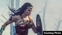 Gal Gadot in "Wonder Woman." (Courtesy Warner Bros. Pictures)