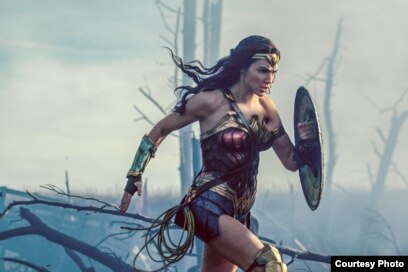 Wonder Woman' Gal Gadot rules the World Wide Web - The Jerusalem Post