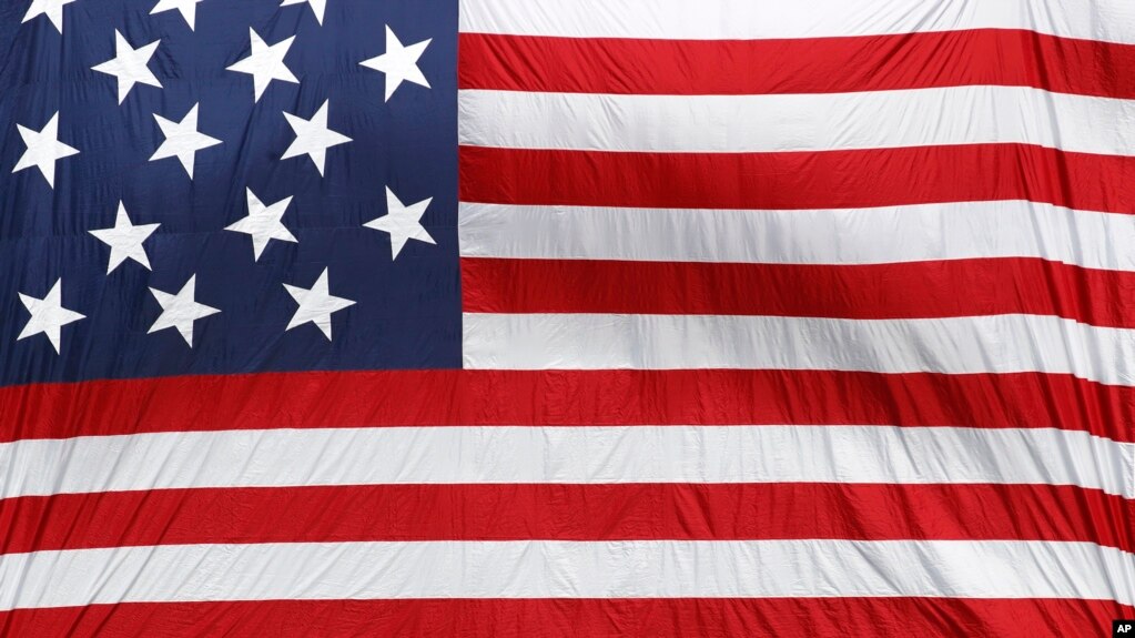 Kush mund të quhet “amerikan i vërtetë”?