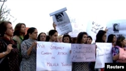 اسلام آباد میں ملالہ سے یکجہتی کے لیے مظاہرہ