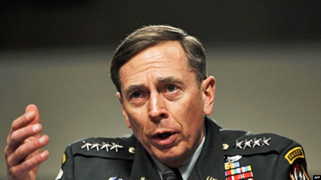 Ðại tướng Mỹ David Petraeus điều trần trước Quốc hội về tình hình Afghanistan
