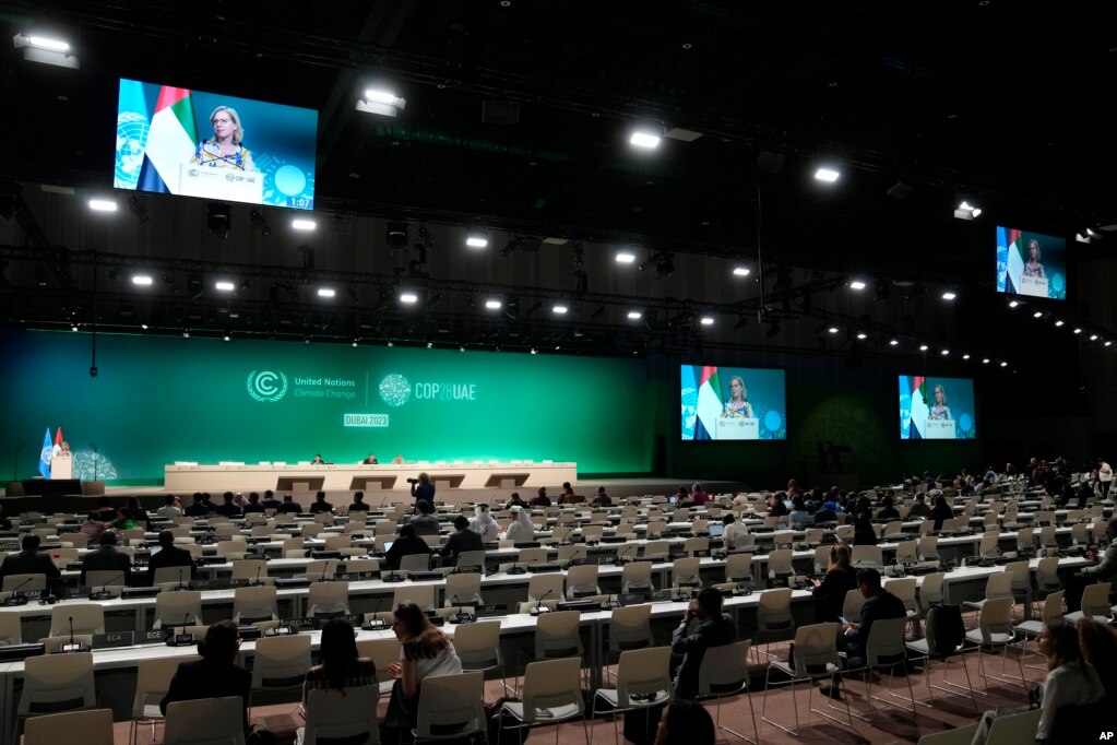 《联合国气候变化框架公约》第二十八次缔约方大会（COP28）11月30日至12月12日在阿联酋迪拜的世博城举行。(photo:VOA)