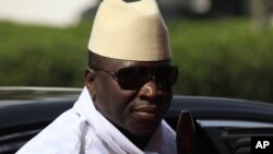 Le président gambien, Hahya Jammeh, serait rentré en Gambie après avoir fait escale au Tchad