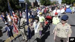 Anggota Pramuka ikut parade hak gay Utah di Salt Lake City. (Foto: Dok)