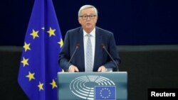 Presiden Komisi Uni Eropa, Jean-Claude Juncker memberikan pidato tahunan State of Union di Strasbourg, Perancis hari Rabu (13/9).