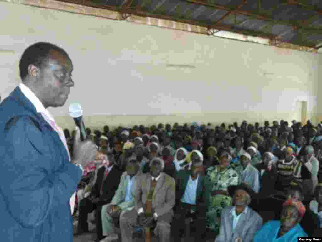 Kenya Muite katika kampeni 2013