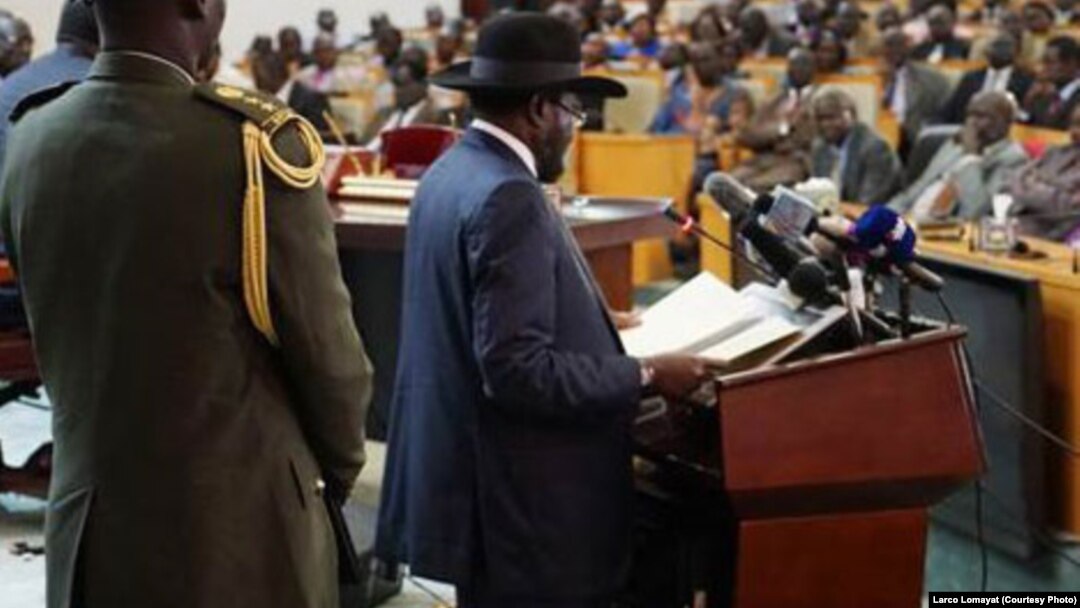 South Sudanese President Salva Kiir delivers a speech to parliament as he begins a new, three-year term in office on July 8, 2015. 