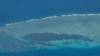 ARCHIVO - Una vista aérea muestra el bombardero naval en Sierra Madre en el disputado Second Thomas Shoal, conocido localmente como Ayungin, en el Mar de China Meridional, el 9 de marzo de 2023.