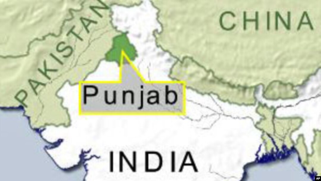 Ratusan warga India mengenang Alisher di Lehragaga, di negara bagian Punjab (foto: ilustrasi).