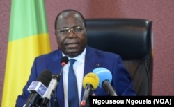 Le Premier ministre Clément Mouamba, à Brazzaville, au Congo, le 16 mai 2017. (VOA/Ngoussou Ngouela)