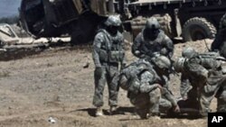Les attaques de militaires afghans contre les forces de la coalition surviennent périodiquement en Afghanistan