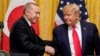 Arhiva: Turski predsjednik Tayip Erdogan (L) prilikom posjete Bijeloj kući u vrijeme prvog predsjedničkog mandata Donalda Trumpa