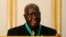 Foto de arquivo: O fundador e primeiro Presidente da Zâmbia, Kenneth Kaunda, discursa numa cerimónia da SADC. Agosto de 2010