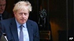 Johnson imploró a los legisladores que acepten el acuerdo que logró esta semana con los gobernantes de los 27 países restantes.