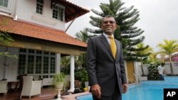 Former Maldives President Mohamed Nasheed poses for a photo following an interview with Associated Press in Colombo, Sri Lanka, Feb. 2, 2018. 