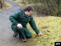 弗伦珍从事科学考察