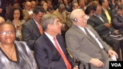 Naomi Tutu, hija de Desmond Tutu, Oscar Arias (centro) y Lech Walesa visitaron Venezuela en el segundo aniversario del encarcelamiento de Leopoldo López.