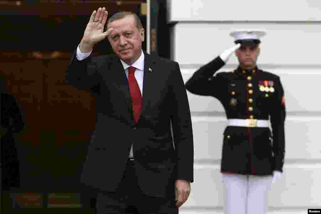 ترکی کے صدر طیب اردوان واشنگٹن میں عشائیہ میں شرکت کے لیے آ رہے ہیں۔