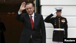 Turkish President Recep Tayyip Erdogan arrives at the White House for a working dinner with world leaders attending a nuclear security summit in Washington, March 31, 2016.