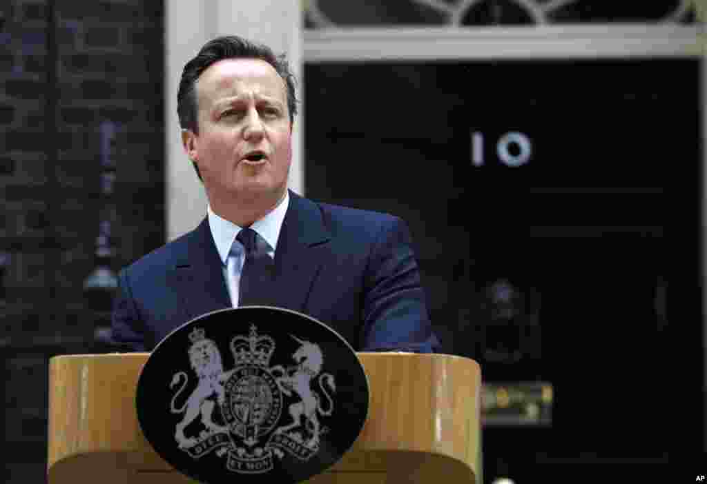 &nbsp;Prime Minister David Cameron speaks to the media at 10 Downing Street in London, May 8, 2015.