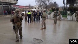 Scene of suicide bombing in Manbij, Syria, Jan 16, 2019. (Photo: Mahmud Bali / VOA Kurdish) 