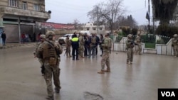 Hiện trường vụ đánh bom tự sát ở Manbij, Syria, Ảnh chụp ngày 16/1/2019. (Photo: Mahmud Bali / VOA Kurdish) 