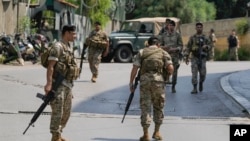 اردوی لبنان گفته است که نیروهای نظامی در اطراف سفارت امریکا و ساحات همجوار آن اعزام شده اند.
