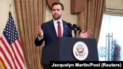 美国副总统JD·万斯2026年4月12日在巴基斯坦首都伊斯兰堡举行记者会。万斯率领美方代表团参加了与伊朗政权的首轮直接谈判。