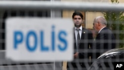 Security guards stand outside Saudi Arabia's consulate in Istanbul, Oct. 19, 2018. 