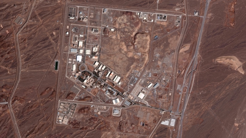 آژانس بین‌المللی انرژی اتمی می‌گوید در حال بررسی گزارش حمله به مجتمع هسته‌ای نطنز است