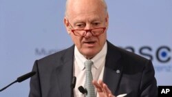 Staffan de Mistura, l'envoyé spécial de la Syrie, parle à une conférence à Munich, Allemagne, le 19 février 2017. 