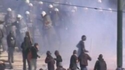 Pres. Obama & Pemimpin G-20 Berupaya Stabilkan Ekonomi Global - Laporan VOA 4 November 2011