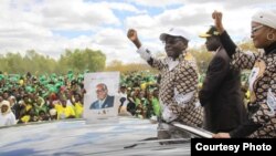 President Robert Mugabe campaigning in Mashonaland Central Province