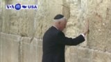 VOA60 America - U.S. Vice President Mike Pence visits Jerusalem’s Western Wall as part of his visit to Israel