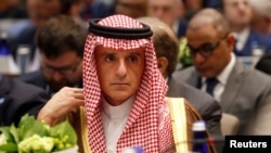 El ministro de Estado de Asuntos Exteriores, Adel al-Jubeir, dijo que la investigación probaría que los ataques del 14 de septiembre vinieron del norte.