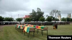 희생된 말리 군 병력에 대한 장례식 모습. (자료사진)