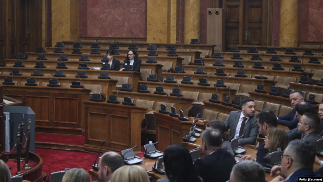 Nastavak sednice Skupštine Srbije na kojoj ne učestvuju poslanici opozicije (foto: FoNet)