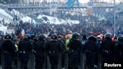 "Буде ніч і буде день" - картинки з Євромайдану облетіли світ. ФОТО