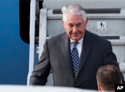 US Secretary of State Rex Tillerson steps out of a plane upon arrival in Moscow's Vnukovo airport, Russia, April 11, 2017.