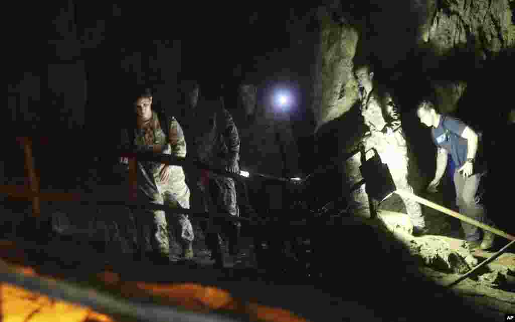 Thailand Cave Search